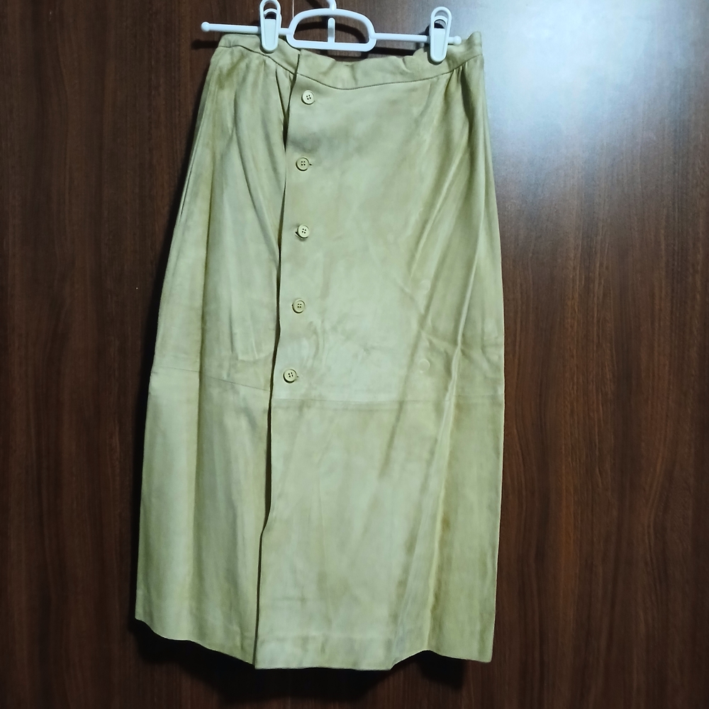 Vintage Suede Mario Valentino Tan Buttoned Midi Skirt Casual